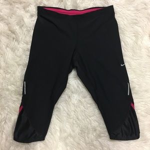 Nike Dri Fit Capri running leggings